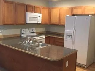 Kitchen - 1440 Nymph Ct #1