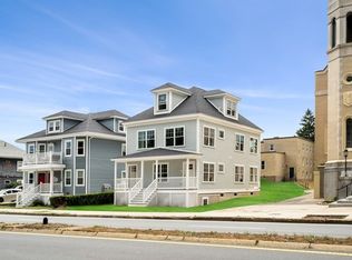 593 Gallivan Blvd, Dorchester Center, MA 02124