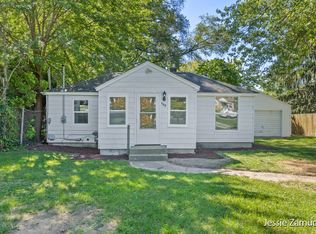 130 Wadsworth St SW, Wyoming, MI 49548