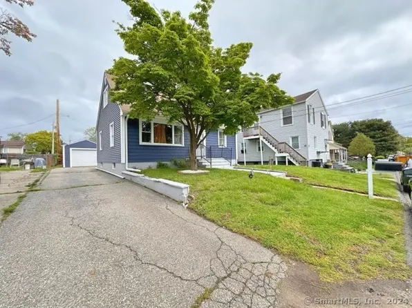 51 Roosevelt Avenue, Stratford, CT 06615