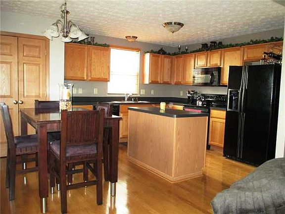 2nd image of 7514 Totten Springs Dr