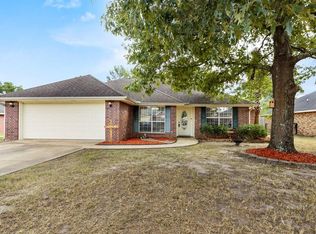 185 Sandalwood St, Lufkin, TX 75904