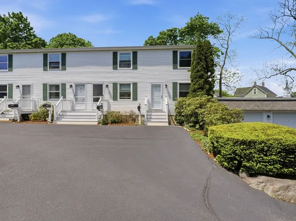 24-24 R High St #1, Rockport, MA 01966