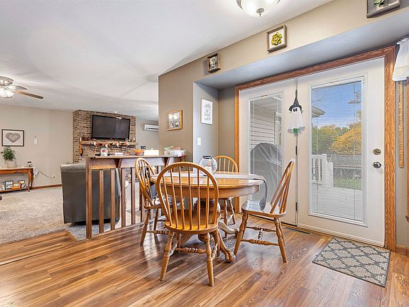 4th image of 10326 Baederwood Dr