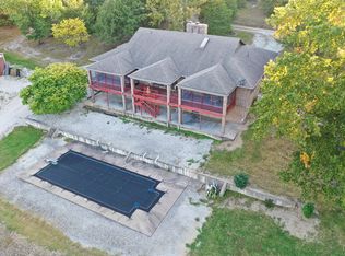 4833 S 180th Rd, Bolivar, MO 65613