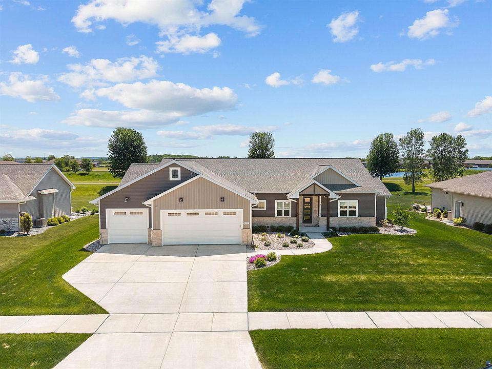 1st image of 2157 Fox Point Cir