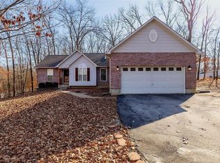 3412 Wiltshire Ln, Festus, MO 63028