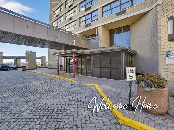 7002 Blvd East image 13 of 35