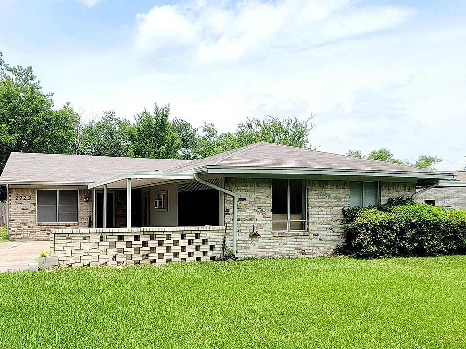 1st image of 2723 McCarley Dr