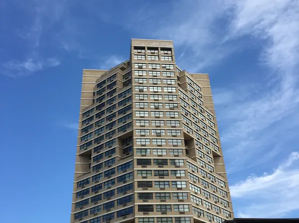 7002 Boulevard E #14G, Guttenberg, NJ 07093