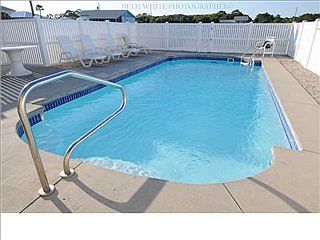 4th image of 472 E Gorrie Dr