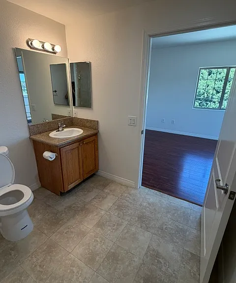 3401 Manning Ave #201 — Photo 14