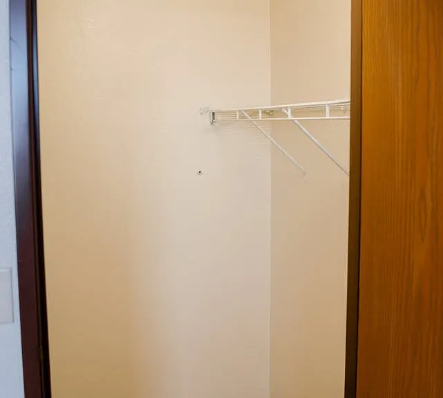 N3932 Washington Ave #8 — Photo 21