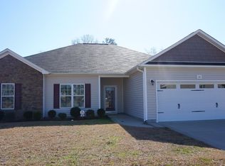 132 Pilot Ave, Raeford, NC 28376