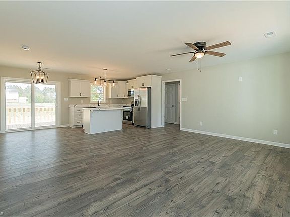 3rd image of 2049 Swicegood Rd