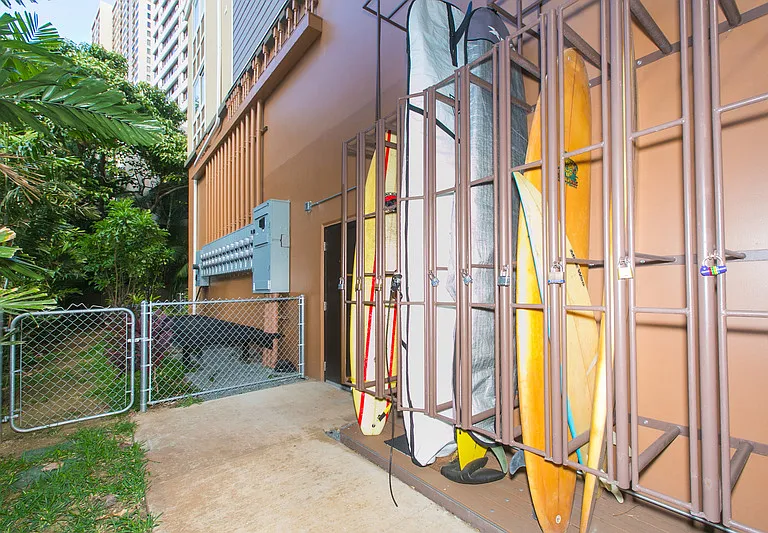 1810 Kaioo Dr #B408 — Photo 18