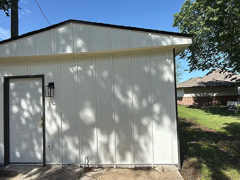 720 Klabzuba Ave — Photo 9