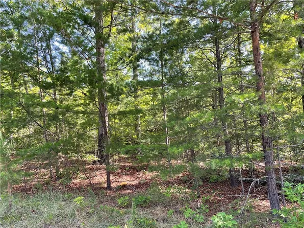 0 Whitewater Point Rd, Tamassee, SC 29686