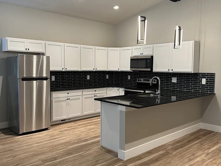 672 Long Path Ct #1 — Photo 5