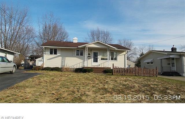 1st image of 2528 Chestnut St