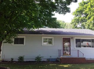 212 Harley St, Jonesville, MI 49250