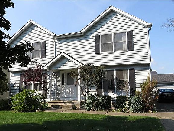 2nd image of 1054 Castlebar Dr #2
