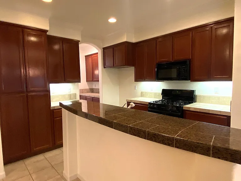 3530 Callison Dr — Photo 8