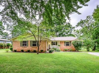 1235 Circle Dr, Cookeville, TN 38501