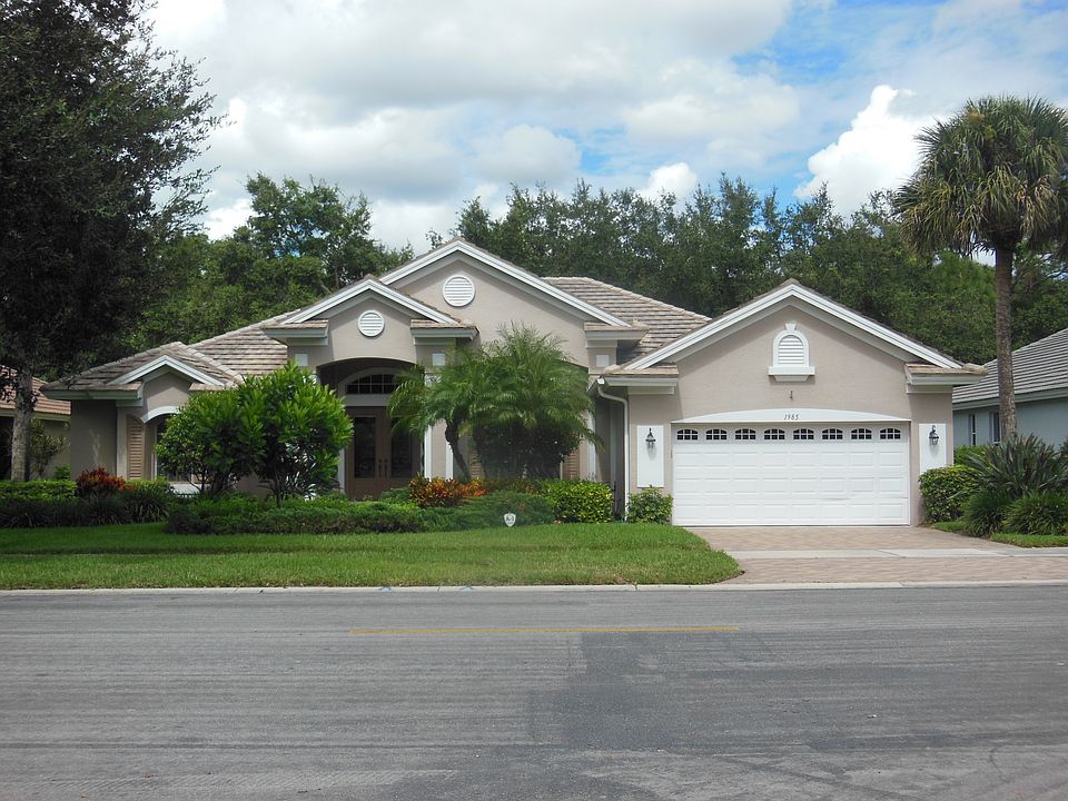 house front @ day