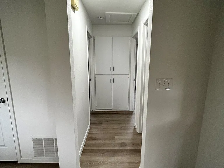 254 N 700 W — Photo 10