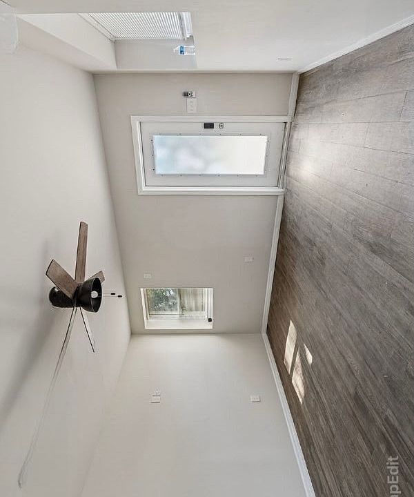 1st image of 1009 E 26th Ave #7