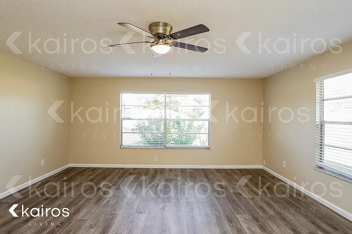16 Spring Loop Cir — Photo 3
