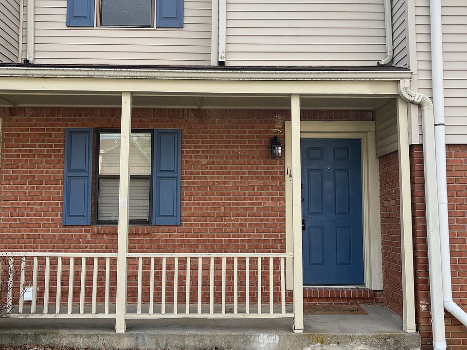 1st image of 115 Woodhaven Dr