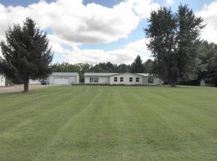 4676 S Scott Rd, Claypool, IN 46510