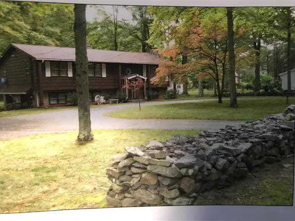 669 Still Hill Rd, Hamden, CT 06518