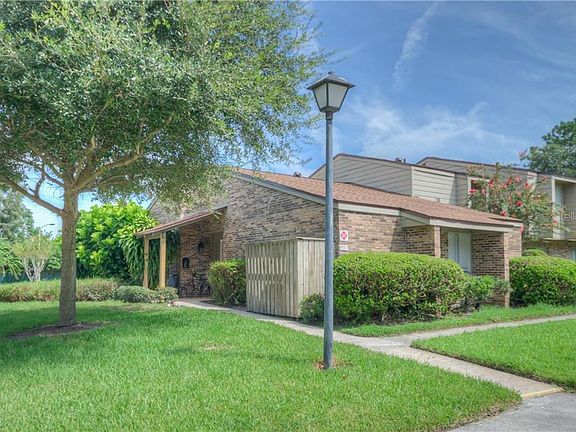 4th image of 401 Oak Haven Dr #26-A