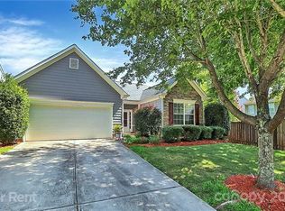 117 S Wendover Trce, Mooresville, NC 28117