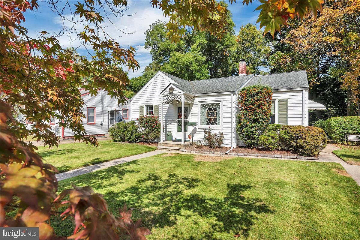 137 Lake Blvd, Lindenwold, NJ 08021 Zillow