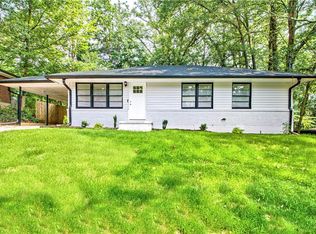 2906 Laguna Dr, Decatur, GA 30032