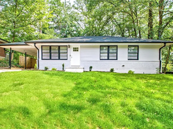 2906 Laguna Dr, Decatur, GA 30032