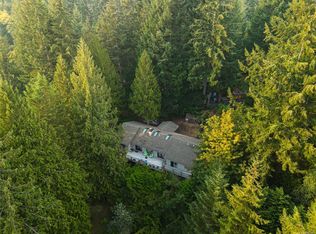 2344 Damascus Rd, Shawnigan Lake, BC V0R 2W1