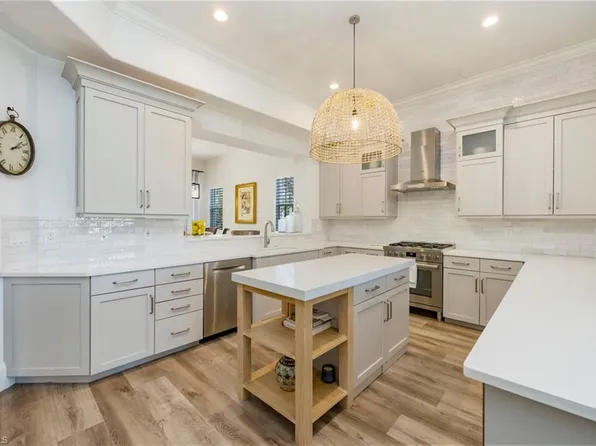 2870 Castillo CT #103, NAPLES, FL 34109