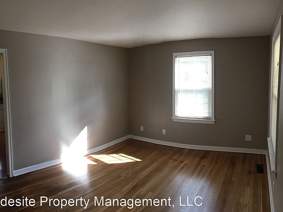 2nd image of 1207 Roosevelt Ave