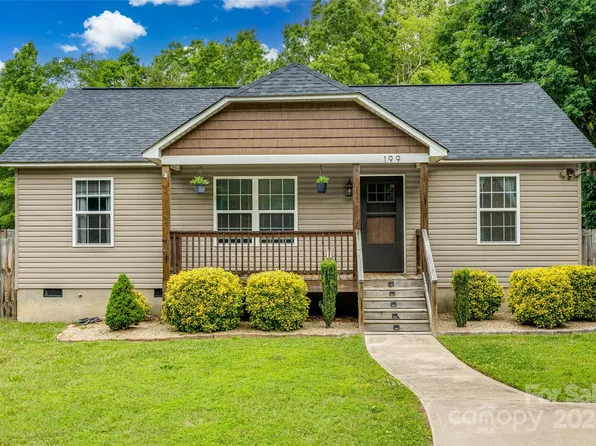 199 Cheek Rd, Clover, SC 29710