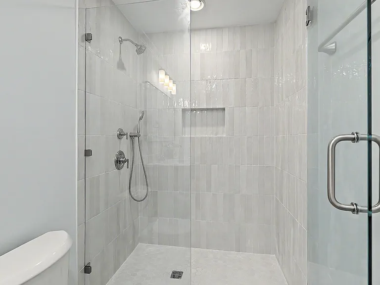 958 Myrtle Ct — Photo 18