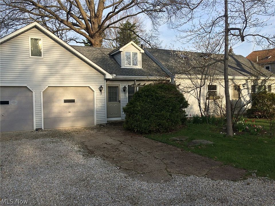 1st image of 9928 Colfax Dr