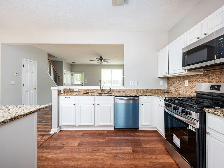 4645 Valais Ct #130 — Photo 10