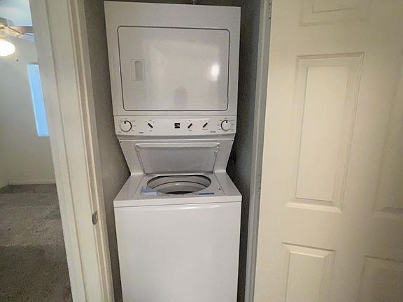 4th image of 12360 Lakeshore Dr #3