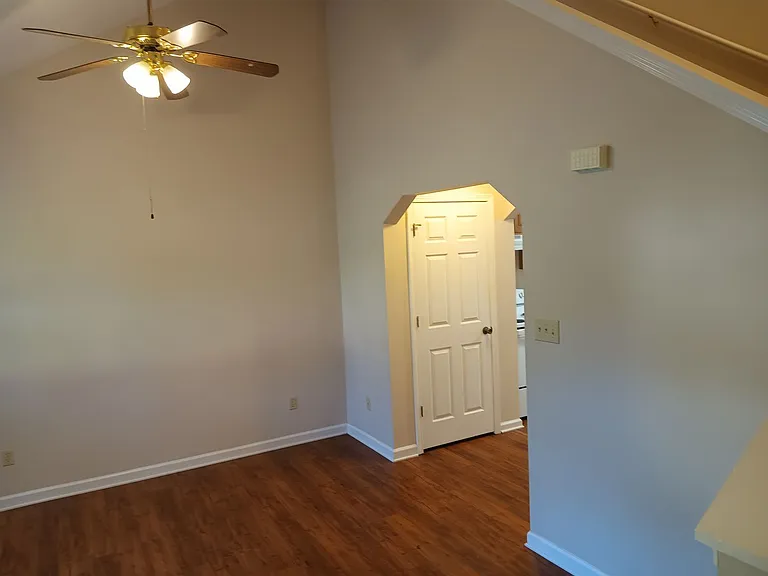 104 Majestic Dr #1 — Photo 13