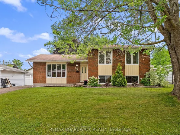192 Allan Dr, Arnprior, ON K7S 2S9